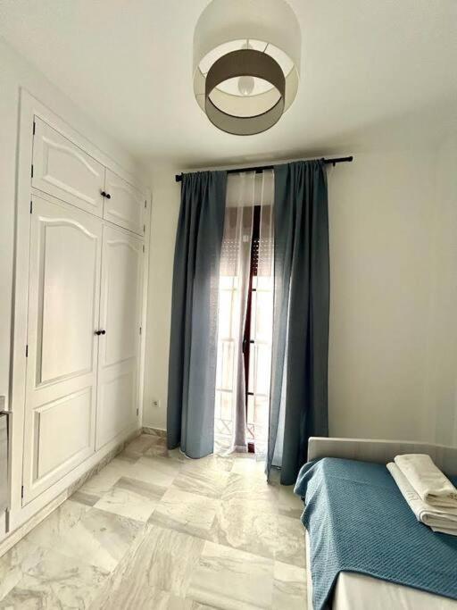Apartamento Hispalis Plaza Del Duque *